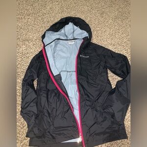 Columbia girls rain coat size large 14/16. Black and pink